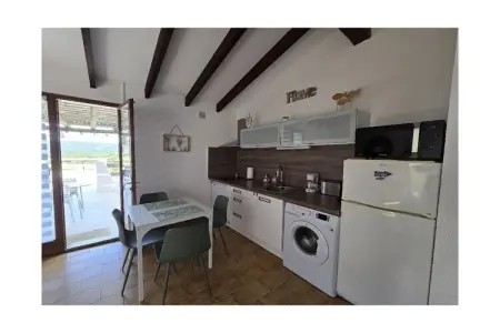 Mini-villa vue mer à Porto-Vecchio, terrasse de 50 m² et piscine : photo 15