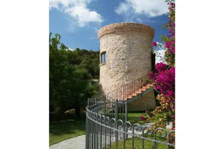 Maison 2 chambres avec piscine et accès privé à la crique de Favone : photo 10