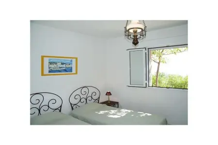 Maison 2 chambres avec piscine et accès privé à la crique de Favone : photo 17
