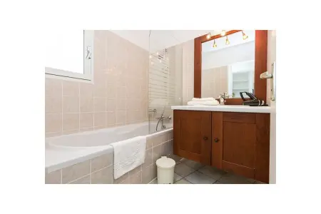 Maison 2 chambres avec piscine et accès privé à la crique de Favone : photo 18
