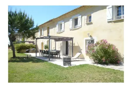 Maison avec piscine chauffée et 6 chambres à Saint-Gilles : photo 3