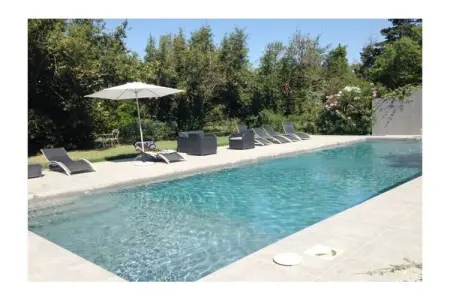 Maison avec piscine chauffée et 6 chambres à Saint-Gilles : photo 4