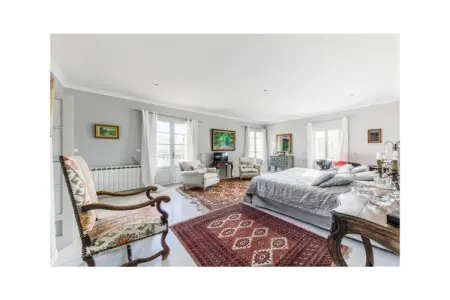 Maison avec piscine chauffée et 6 chambres à Saint-Gilles : photo 14