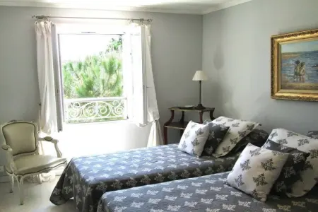 Maison avec piscine chauffée et 6 chambres à Saint-Gilles : photo 18