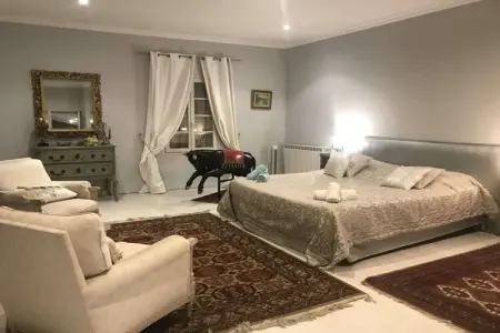 Maison avec piscine chauffée et 6 chambres à Saint-Gilles : photo 20