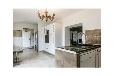 Maison avec piscine chauffée et 6 chambres à Saint-Gilles : photo 24