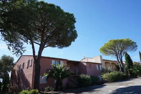 524152, Appartement de vacances Le Petit Lézard : photo 1