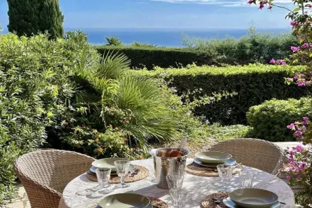 524152, Appartement de vacances Le Petit Lézard : photo 5