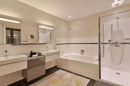 148560, Villa de 4 chambres sur la Côte d'Azur : photo 23