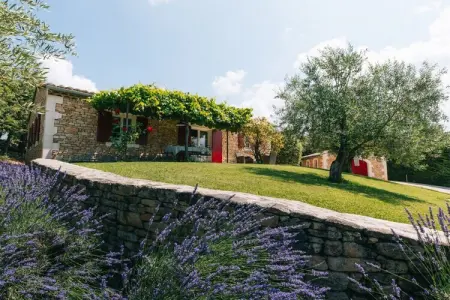 131435, Maison de vacances à Lioux avec piscine : photo 4