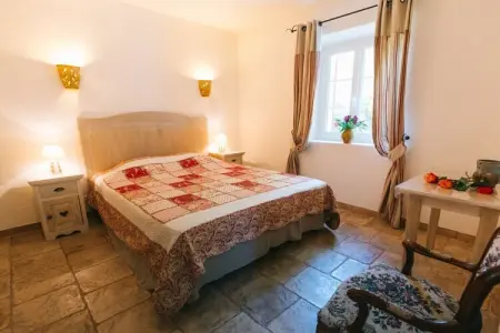 131435, Maison de vacances à Lioux avec piscine : photo 17