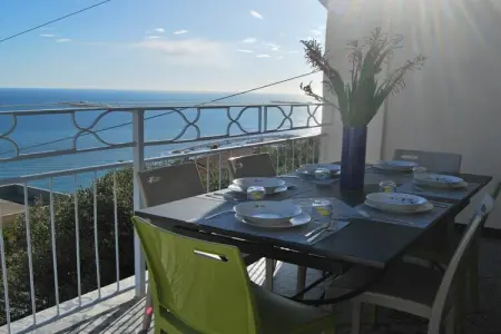 580308, Maison de vacances à Cipressa avec piscine : photo 2