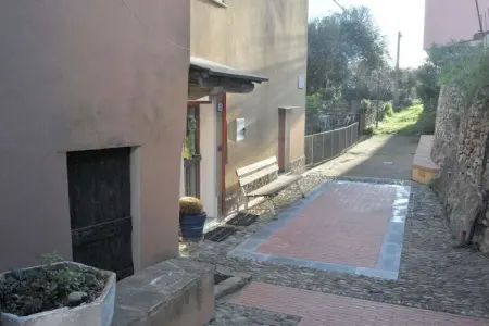 580308, Maison de vacances à Cipressa avec piscine : photo 9
