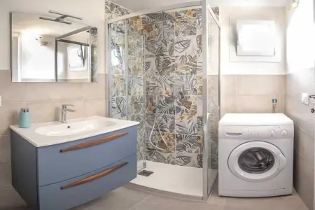 580308, Maison de vacances à Cipressa avec piscine : photo 27