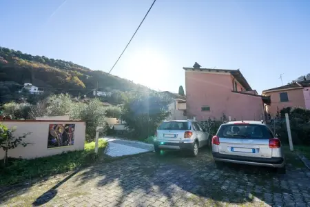 Maison Myosotis à Lerici, jardin clos et piscine privée : photo 2