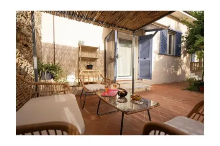 Maison Myosotis à Lerici, jardin clos et piscine privée : photo 3