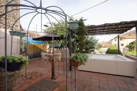 Maison Myosotis à Lerici, jardin clos et piscine privée : photo 17
