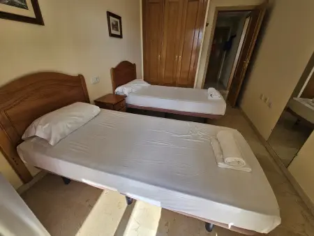 Appartement accueillant avec vue piscine - 4 pers. : photo 15