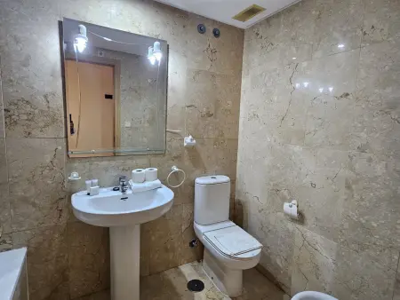 Appartement accueillant avec vue piscine - 4 pers. : photo 18