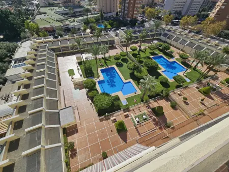 Appartement accueillant avec vue piscine - 4 pers. : photo 21
