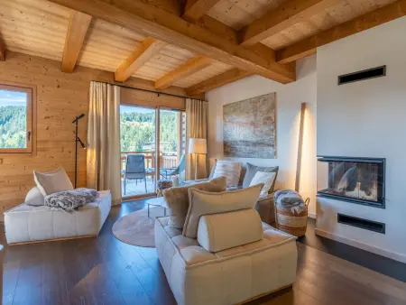 Demi-chalet avec vue sur le massif de Beauregard à La Clusaz : photo 5