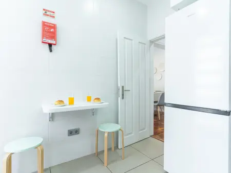 Gîte confortable proche centre Funchal - pers., Maison 8 personnes à Funchal : photo 9