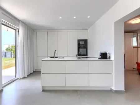 Villa Level 4 avec piscine chauffée privée à Pula, Vodnjan : photo 12