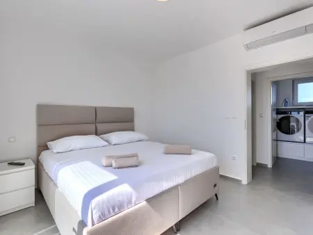 Villa Level 4 avec piscine chauffée privée à Pula, Vodnjan : photo 31