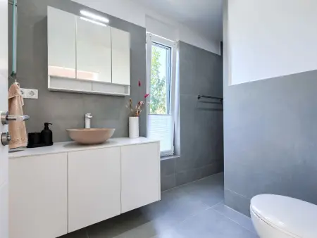 Villa Level 4 avec piscine chauffée privée à Pula, Vodnjan : photo 33