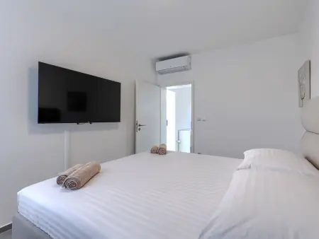 Villa Level 4 avec piscine chauffée privée à Pula, Vodnjan : photo 45