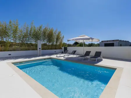 Villa Level 4 avec piscine chauffée privée à Pula, Vodnjan : photo 54