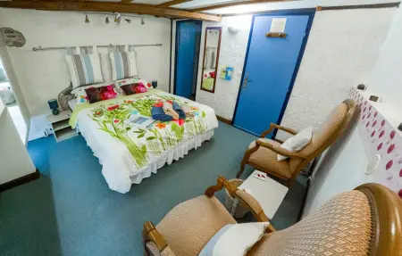 Maison de 280 m² avec piscine chauffée, 7 chambres, Scillé : photo 13