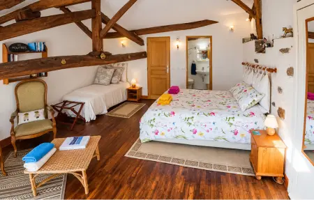 Maison de 280 m² avec piscine chauffée, 7 chambres, Scillé : photo 16