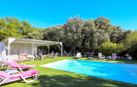 Wood House : maison en bois avec piscine privée à Taulignan : photo 9