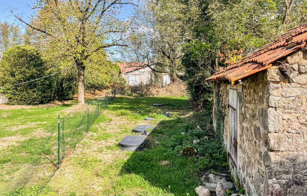 Maison 5 personnes à Saint Priest La Plaine - Photo 9