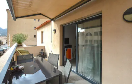 Appartement lumineux à Calvi, à deux pas de la plage et du centre : photo 7