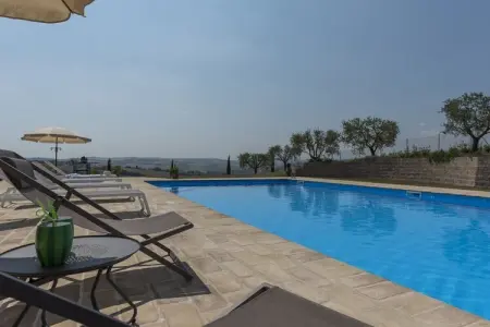 Maison 8 chambres avec piscine et vue 360° à Corridonia : photo 13