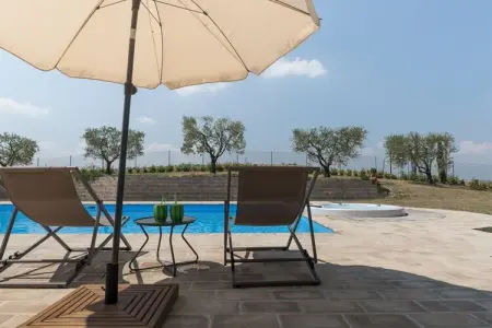 Maison 8 chambres avec piscine et vue 360° à Corridonia : photo 14