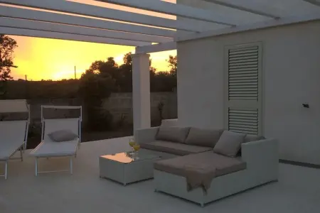 211242, Villa à Manduria avec piscine : photo 1