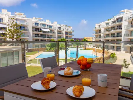 Appartement moderne, parking, clim et piscine - 4 pers. : photo 1
