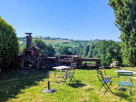 Maison avec piscine privée - 13 pers., Gîte 11 personnes à Montchal : photo 5