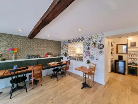Maison avec piscine privée - 13 pers., Gîte 11 personnes à Montchal : photo 8
