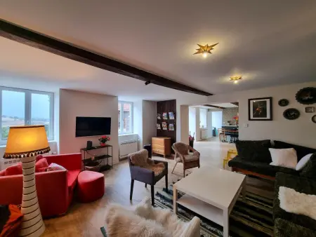 Maison avec piscine privée - 13 pers., Gîte 11 personnes à Montchal : photo 9