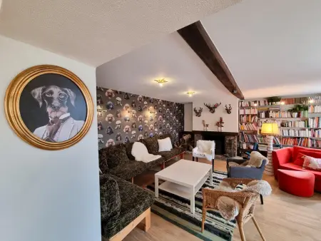 Maison avec piscine privée - 13 pers., Gîte 11 personnes à Montchal : photo 10