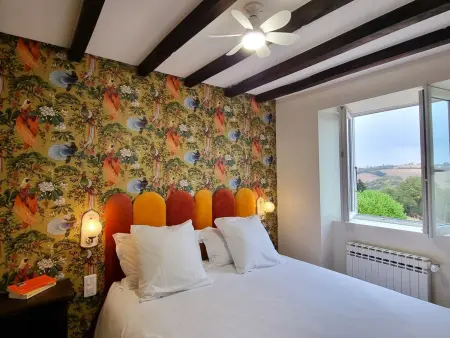 Maison avec piscine privée - 13 pers., Gîte 11 personnes à Montchal : photo 20