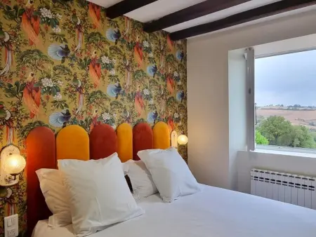 Maison avec piscine privée - 13 pers., Gîte 11 personnes à Montchal : photo 21