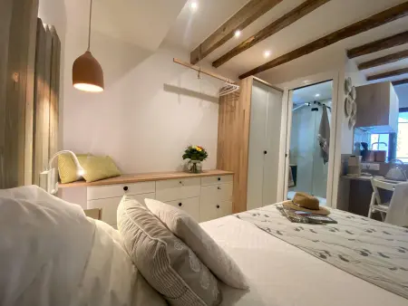 Charmant studio au cœur de Bouzigues, Appartement 2 personnes à Bouzigues : photo 7