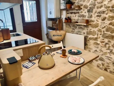 Charmant studio au cœur de Bouzigues, Appartement 2 personnes à Bouzigues : photo 10