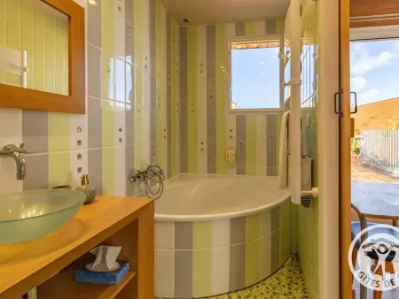 Maison de charme au cœur du vignoble - 6 pers., Gîte 6 personnes à Le Puy Notre Dame : photo 8
