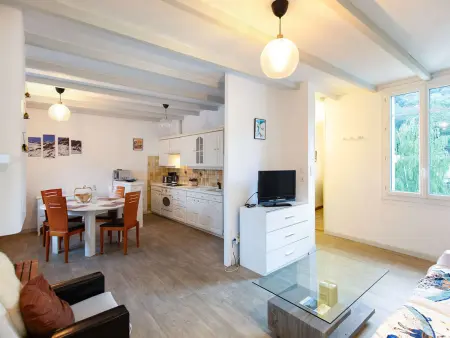 Appartement lumineux, vue montagnes - 4 pers., Appartement 4 personnes à Argelès Gazost : photo 1